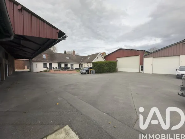 Maison 9 pièces 271 m²
