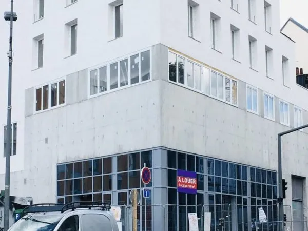 Local commercial 187 m²