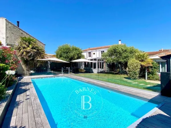 Maison de luxe 8 pièces 280 m²