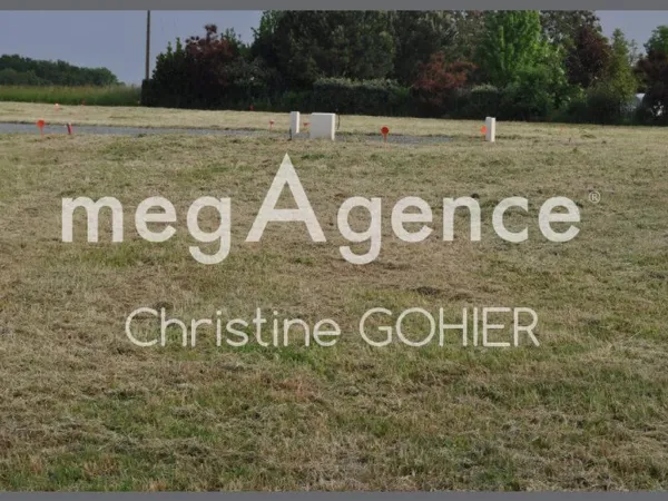 Terrain à bâtir Vente Taillebourg  706m² 46360€