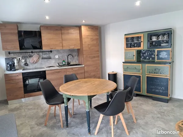 Colocation F4, Chambre privative