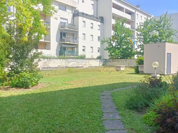 Loue appartement