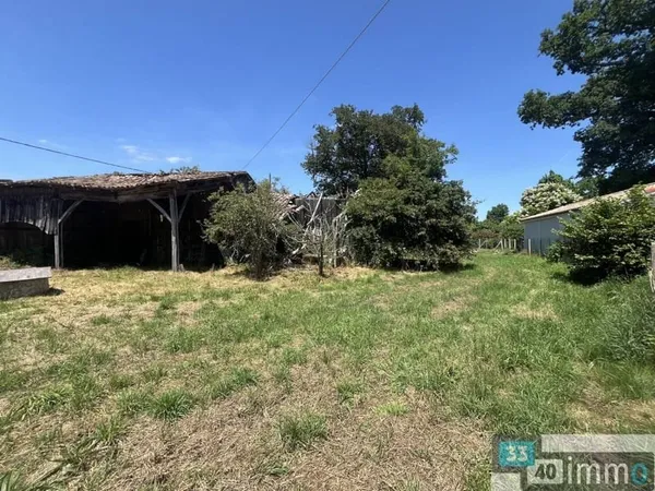 Terrain constructible 1268 m²