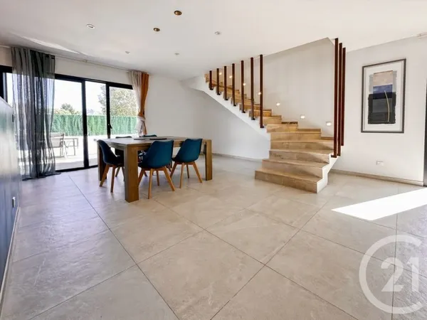 Maison 5 pièces 137 m²