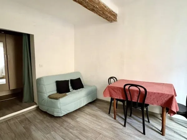 Studio meublé de 21.25m2 proche de la Mairie, Aix-en-Provenc