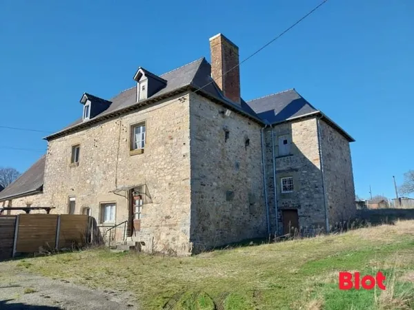 A vendre chez BLOT VITRE !! Manoir à rénover à 10 mn de Vitré