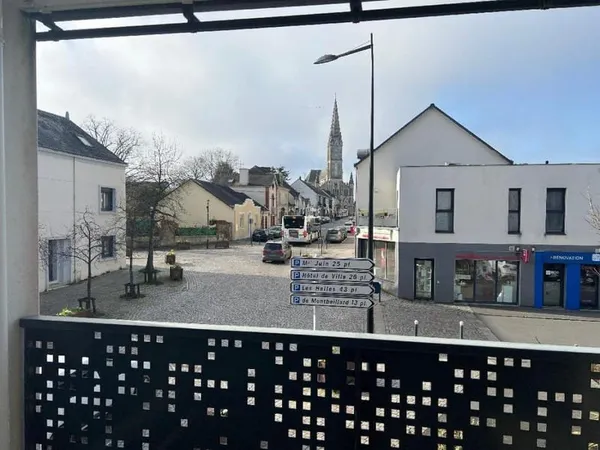Centre bourg de Carquefou, T3, 1er étage sud, avec Parking sous-sol et local vélo