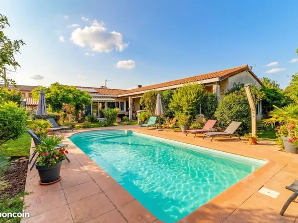 Colomiers, en exclusivité, maison de plain-pied de 174m² avec piscine