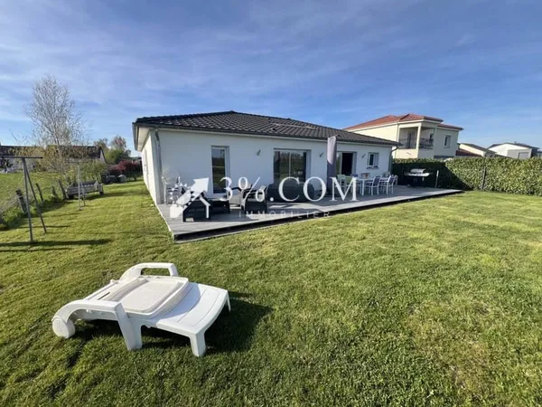 Maison de plain-pied 5 pièces 133 m²