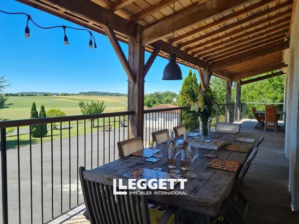 Maison 6 pièce(s), AUBETERRE-SUR-DRONNE