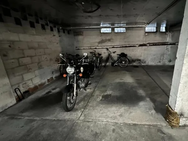 Emplacement de parking 2 roues