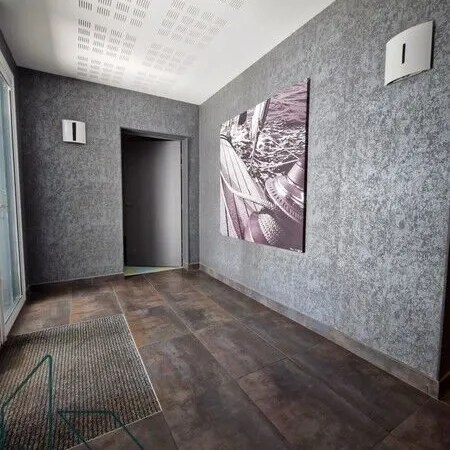 Bureau et espace de travail Vente Vannes  225m² 837625€