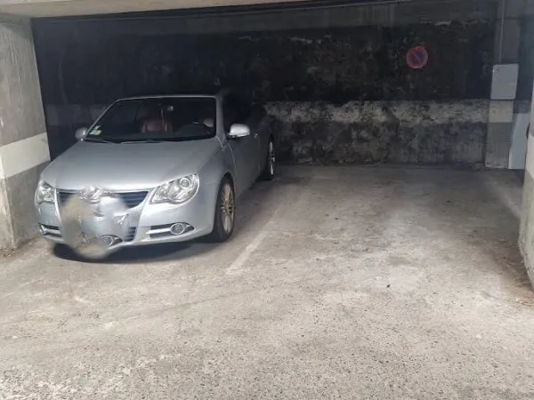 Parking 15 m²