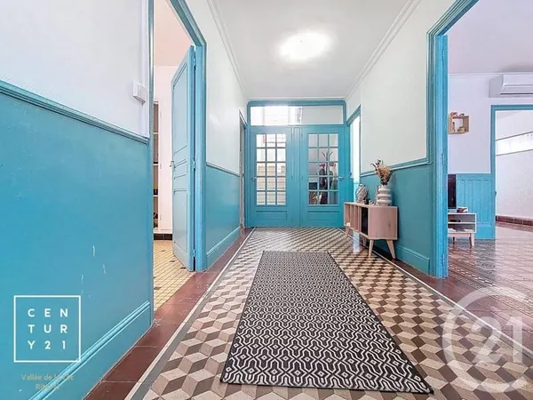Maison 4 pièces 180 m²
