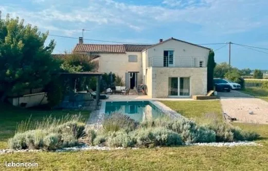 Maison rénovée 150m² - piscine & vues dégagées - 5 min de Libourne