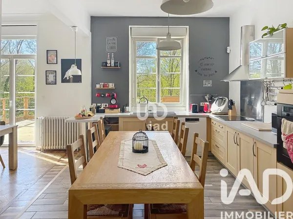 Maison 7 pièces 180 m²