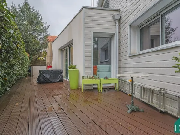Maison 103 m2 3 chambres avec terrasse et garage - Pont du C
