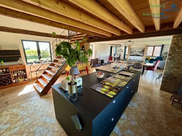 Maison de luxe 20 pièces 353 m²