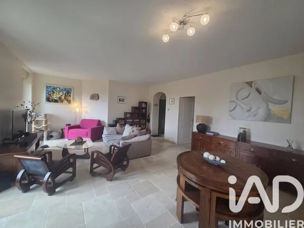 Appartement 4 pièces 74 m²