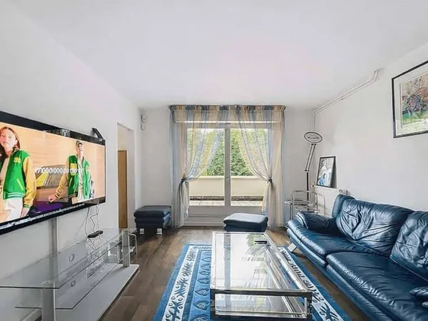Appartement 13 pièces 43 m²