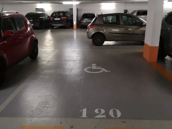 Loue parking