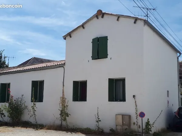 MAISON MEUBLÉE CENTRE VILLE 4 pièces 93M2