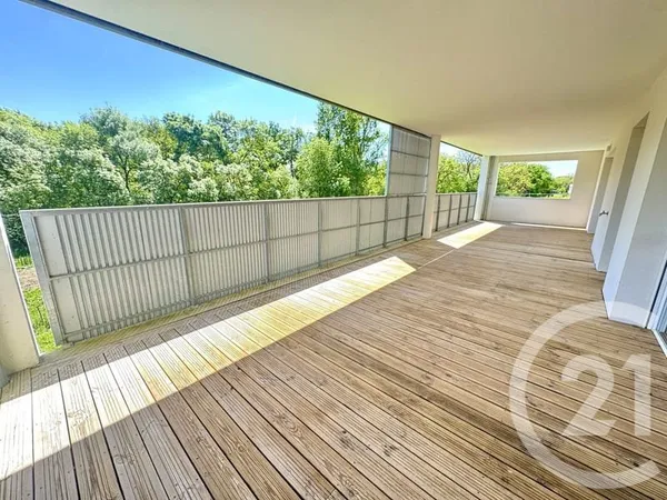 Appartement 4 pièces 97 m²
