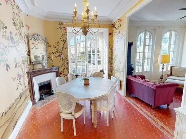 Élégance Bourgeoise & Lumière Dorée - Bas de Cimiez 589000€