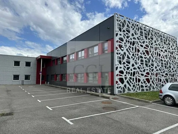 Bureau 112 m²