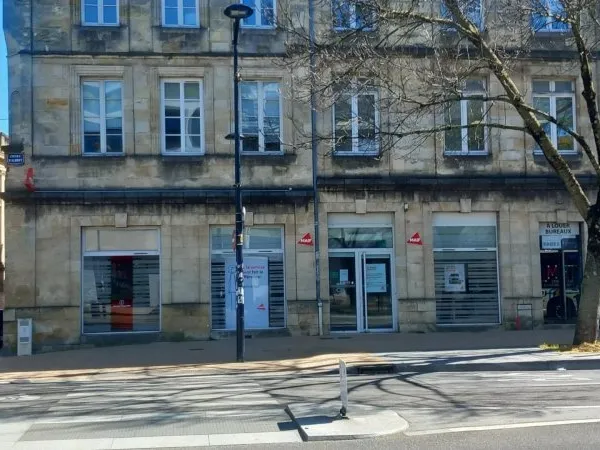 Local commercial Profession libérale, Agence immobilière, Assure