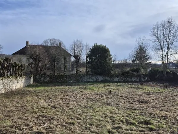 Terrain 380 m²