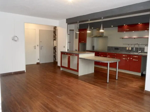 VENTE JOLI T4 MODERNE ET DESIGN