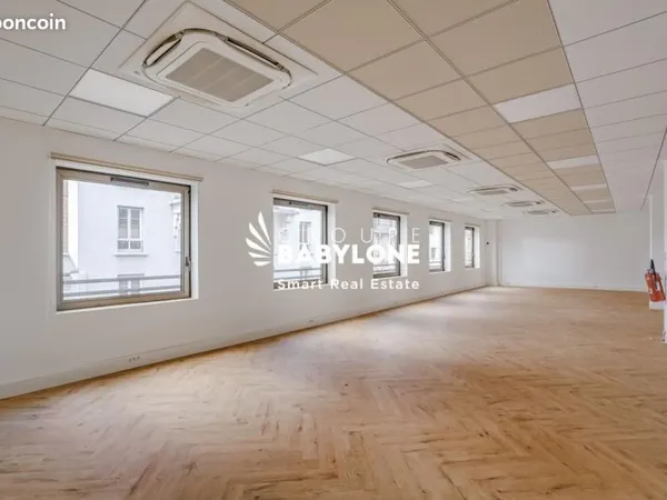 Bureaux 102 m²