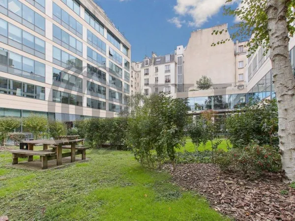 Bureaux 231 m²