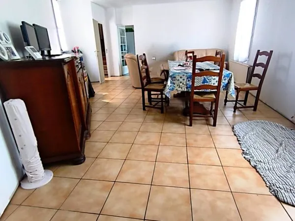 Maison 6 pièces 156 m²