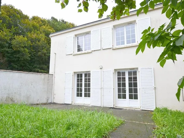 Maison Lucon 4 pièce(s) 91 m2