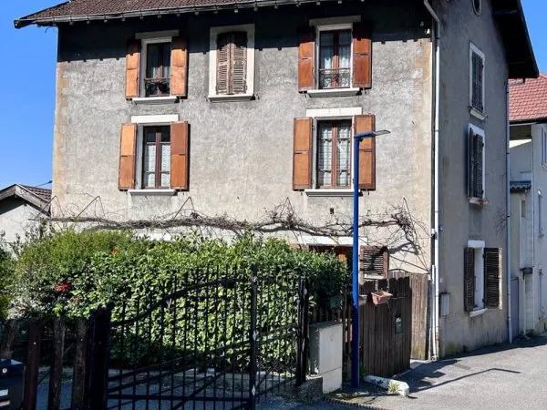 Maison de village sur Lancey
