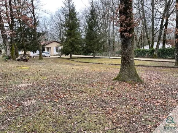 Terrain en individuel 900 m²