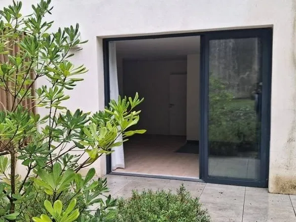 Studio 1 pièce 33 m²