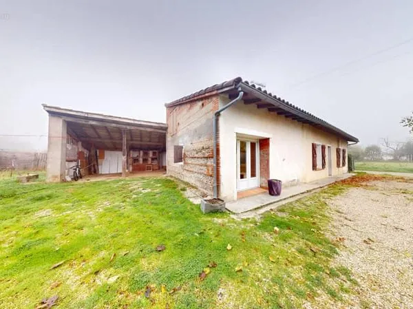 Maison ancienne de plain-pied Type 4 107 m2 Dépendance 50 m2 Orgueil (82370)
