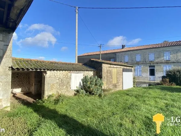 Propriété 7 pièces 223 m²