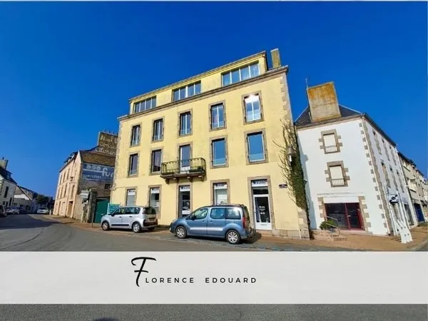 Maison 16 pièces 374 m²
