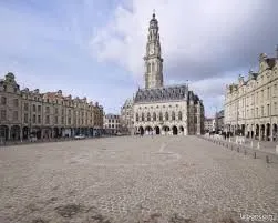 Bar Licence 4 Petite restauration Terrasse avec Murs les Places