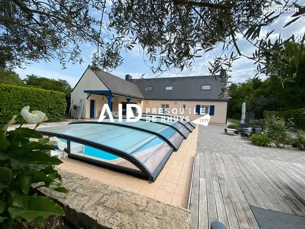 Maison 9 pièces 175 m²