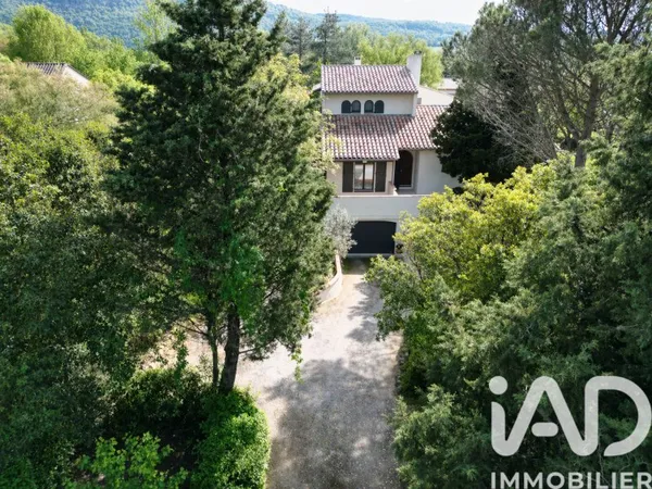 Maison 5 pièces 173 m²