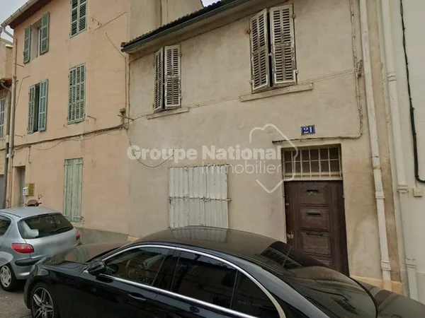 MAISON DE VILLE R+1 composée de 2 appartements loués à MARSEILLE 13016