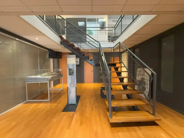 A vendre - Coeur du Technopole - Bureaux avec entrée indépend