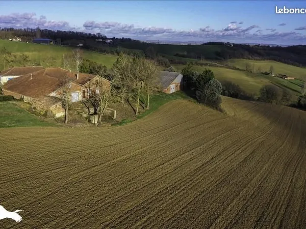 Maison 6 pièces 192 m²