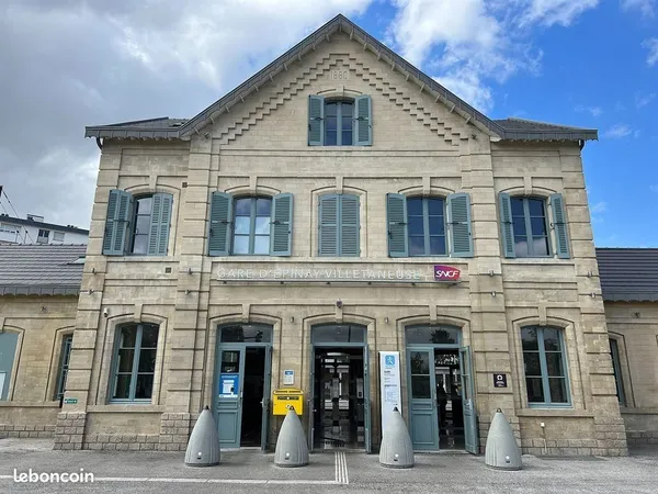 Local 550 m² EPINAY SUR SEINE