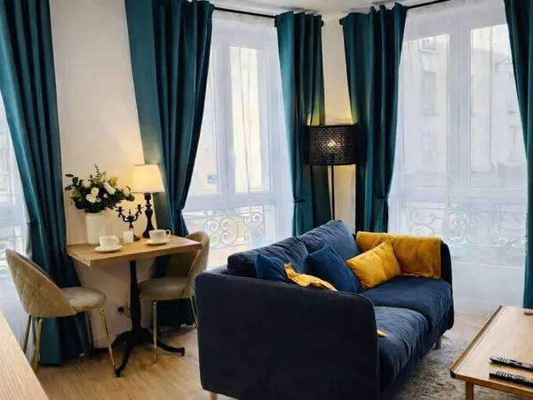 Un cocon lumineux et élégant au coeur du 18e arrondissement de Paris